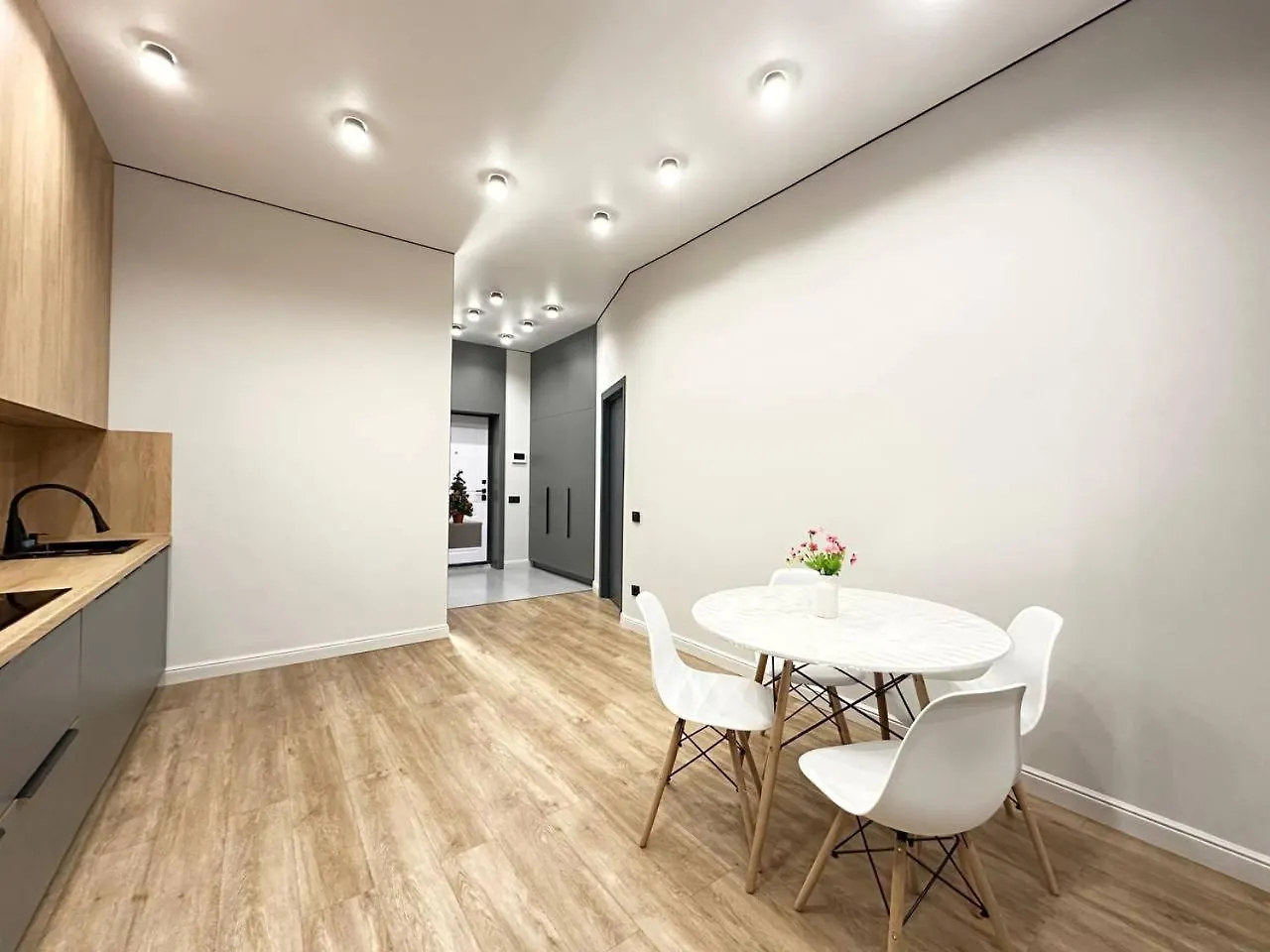 Downtown Apartment Comfort City 172 Almaty Kazakhstan