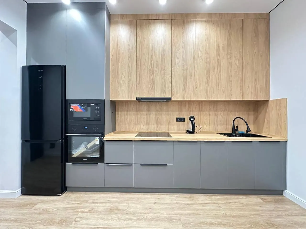 Downtown Apartment Comfort City 172 Almaty